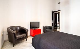 Urbe10 Cister 1 Bedroom Apartment
